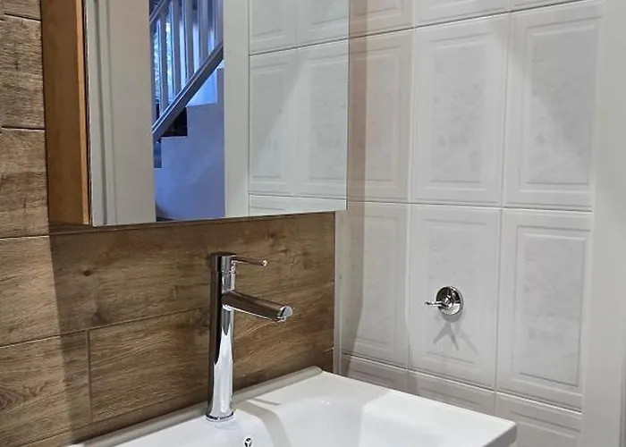 Ageri Ii Front * Hanioti