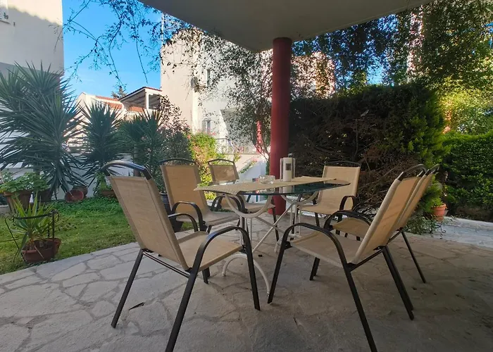 Ageri Ii Front Vakantiehuis