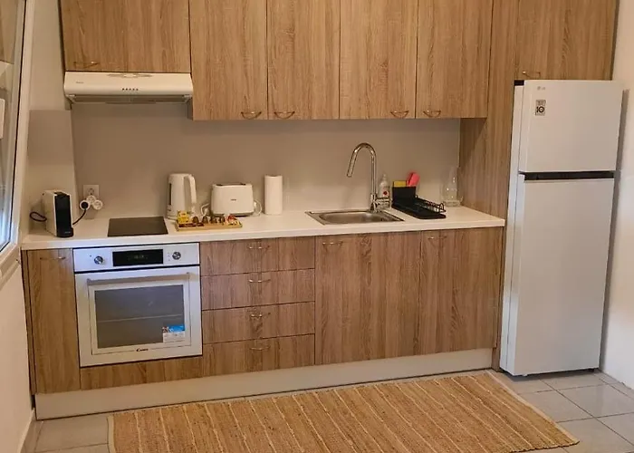 Ageri Ii Front Case de vacanță